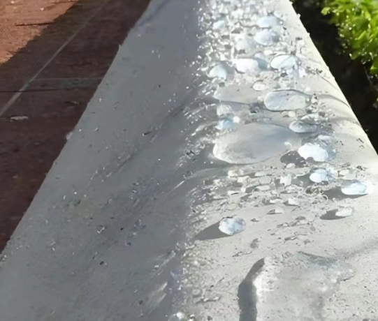 察哈尔右翼中硅烷浸渍涂料在混凝土保护中的应用